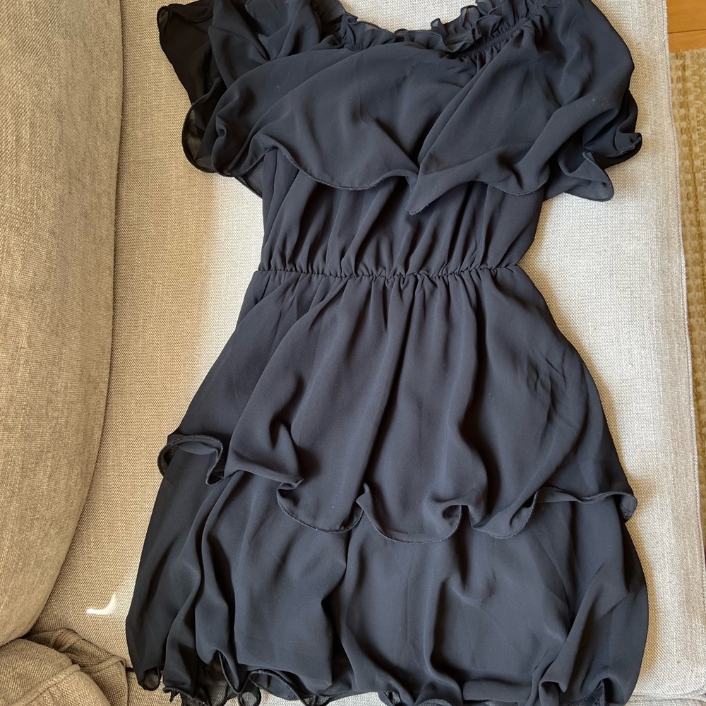 Pretty Little Thing Ruffle Strapless Dress - Picture 3 of 4